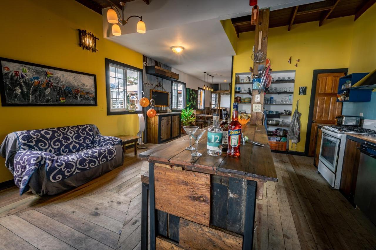 Barrbra Bnb Over The Sea โบกัสทาวน์ ภายนอก รูปภาพ