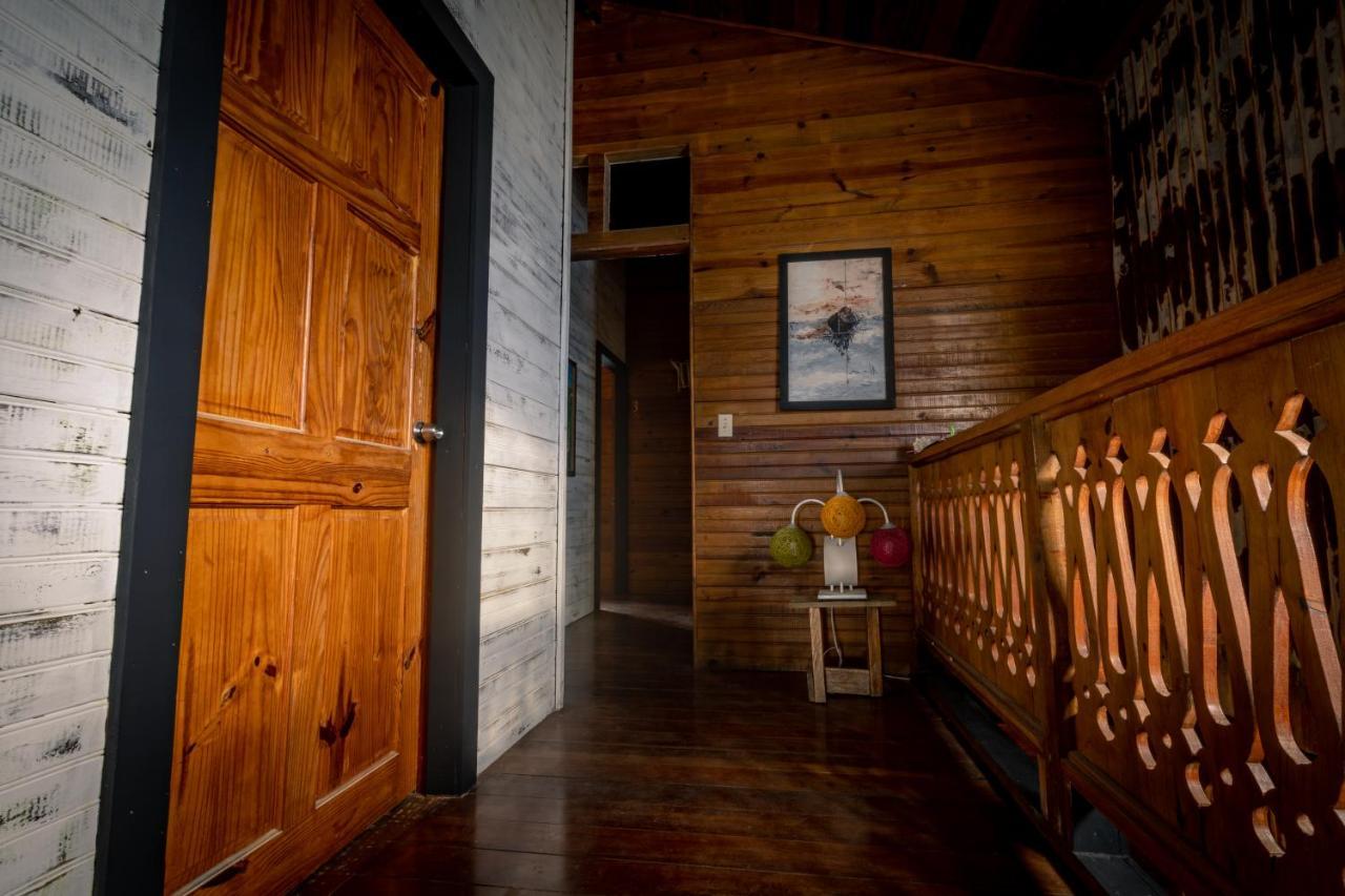 Barrbra Bnb Over The Sea โบกัสทาวน์ ภายนอก รูปภาพ