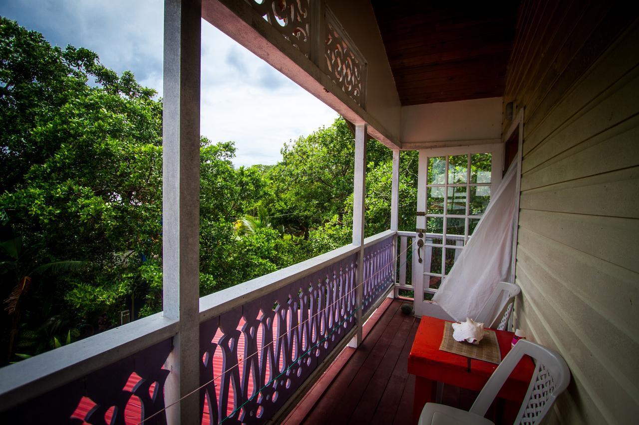 Barrbra Bnb Over The Sea โบกัสทาวน์ ภายนอก รูปภาพ